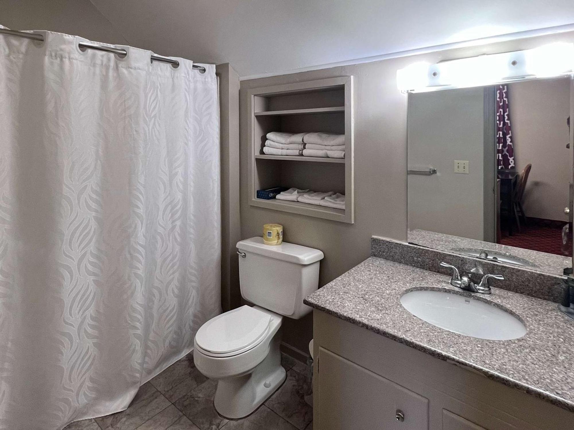 Rodeway Inn & Suites Hershey Eksteriør billede